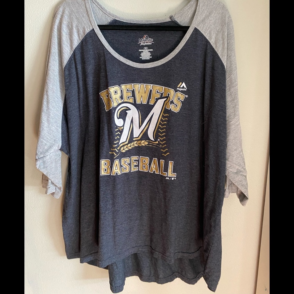 Milwaukee brewers tshirt